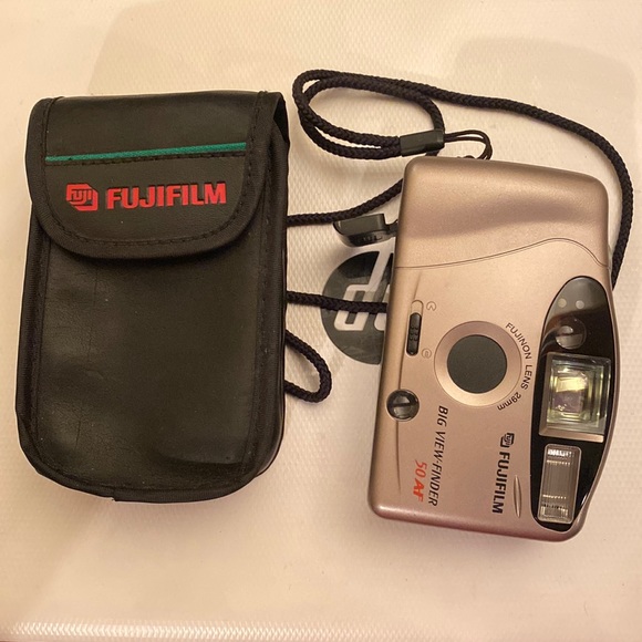 fuji Other - Fuji big view finder camera 50 AF with case